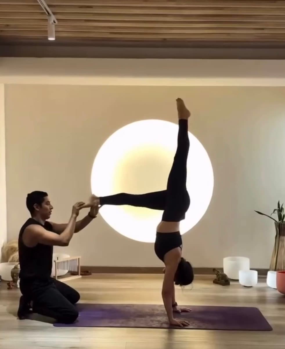 Hand Balance